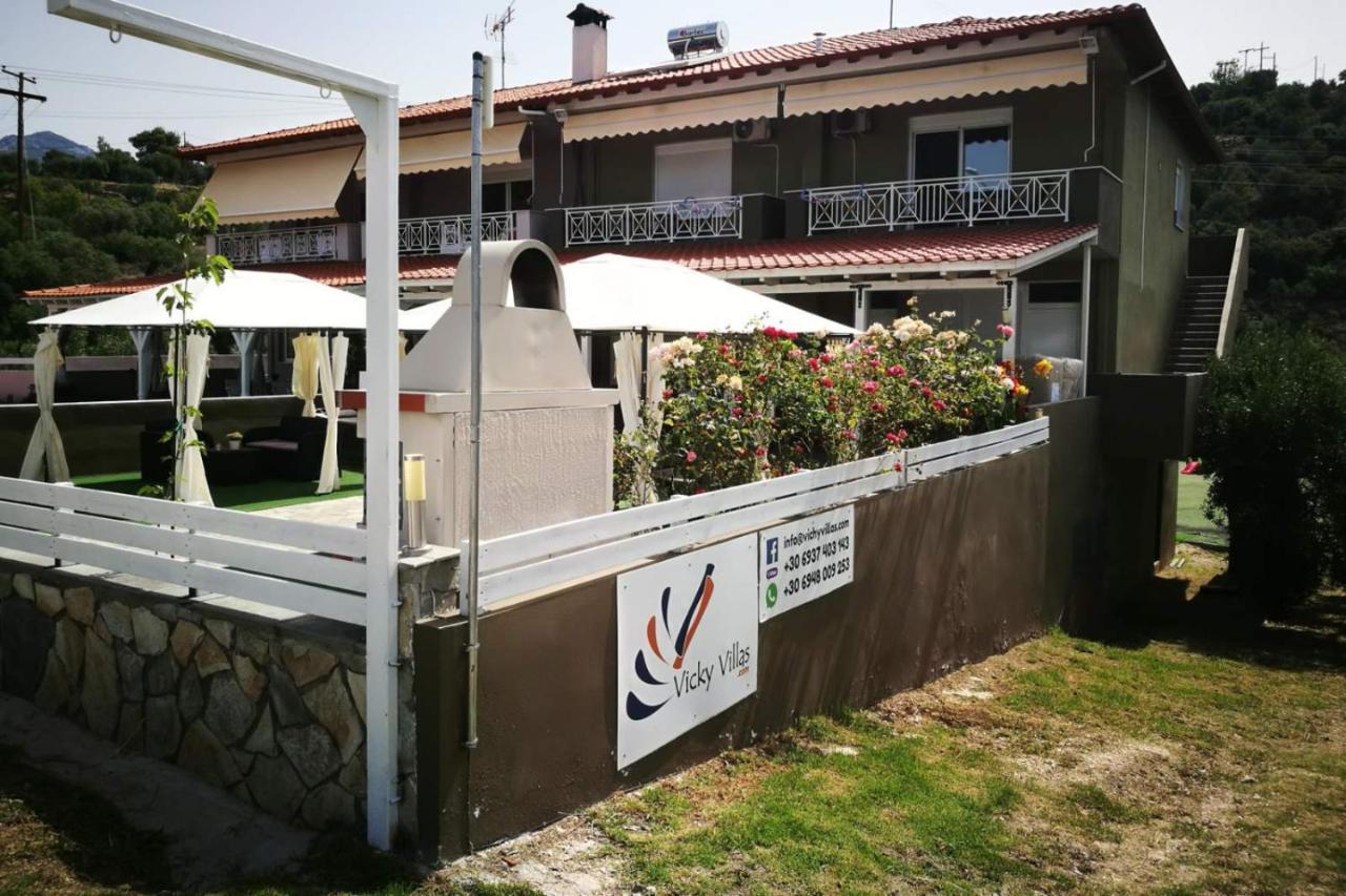 Vickyvillas Néos Marmarás Exterior foto