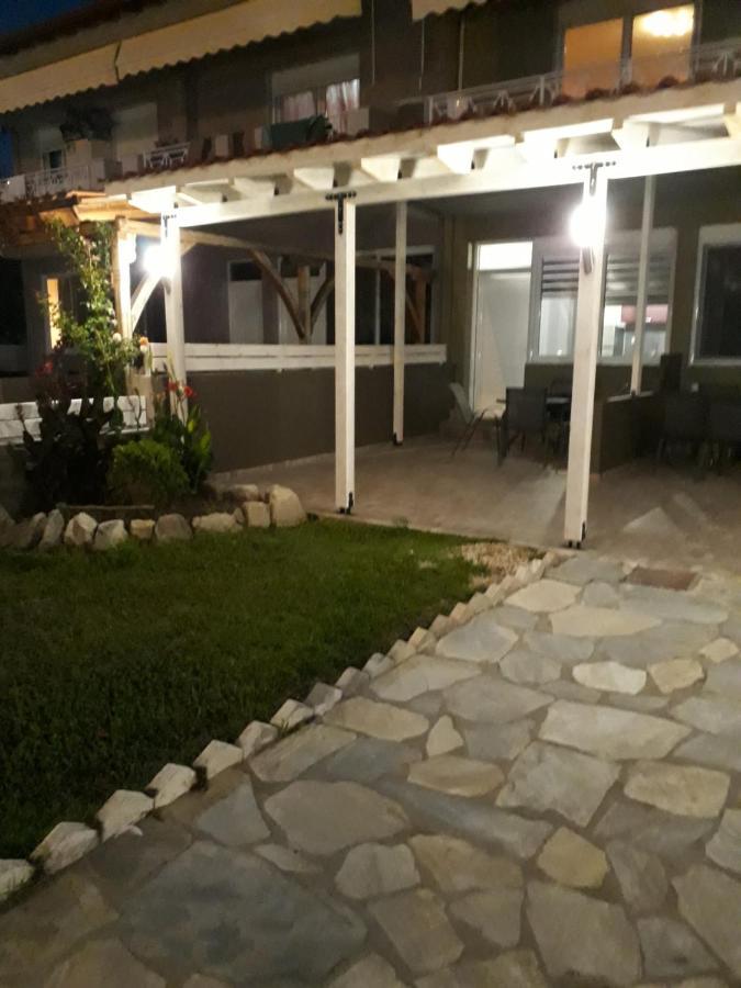 Vickyvillas Néos Marmarás Exterior foto